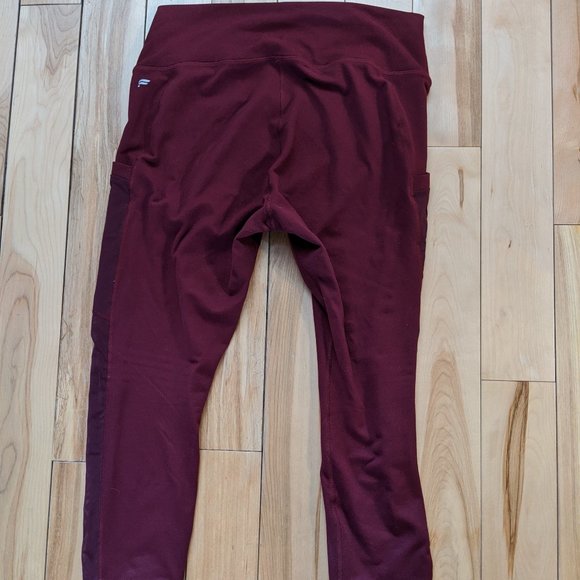 Fabletics Mila High Waisted Pocket 7/8 Legging - Picture 4 of 5
